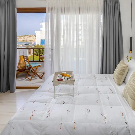 Alpha Seaview Luxury By Estia דירה